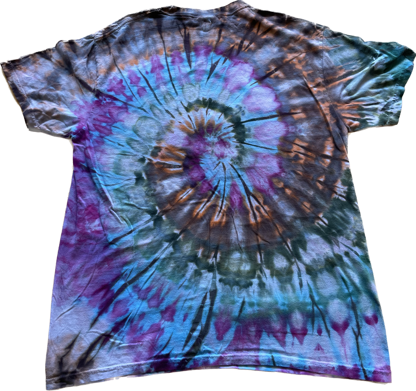 L - Hand Dyed Round Logo Tee